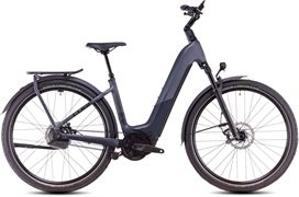CUBE KATHMANDU HYBRID COMFORT SLX 800